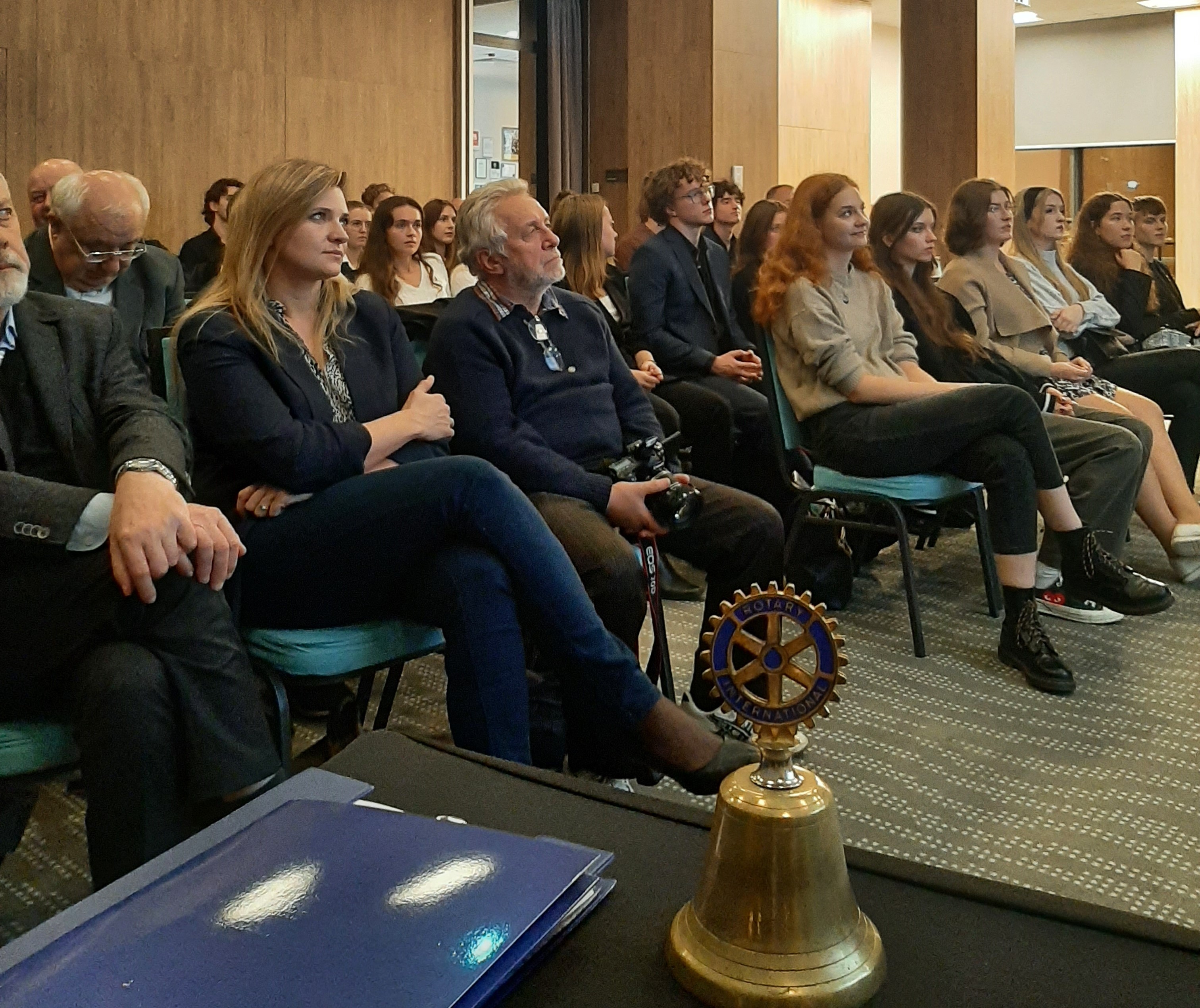 Rotaract 2923 C
